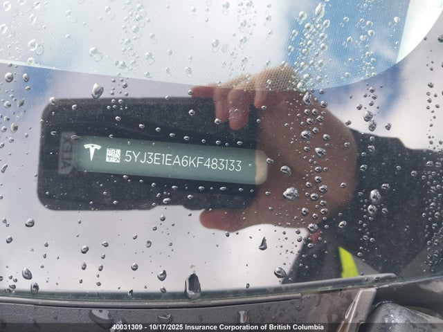 5YJ3E1EA6KF483133 Tesla MODEL 3