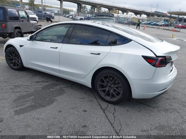 5YJ3E1EA6KF483133 Tesla MODEL 3