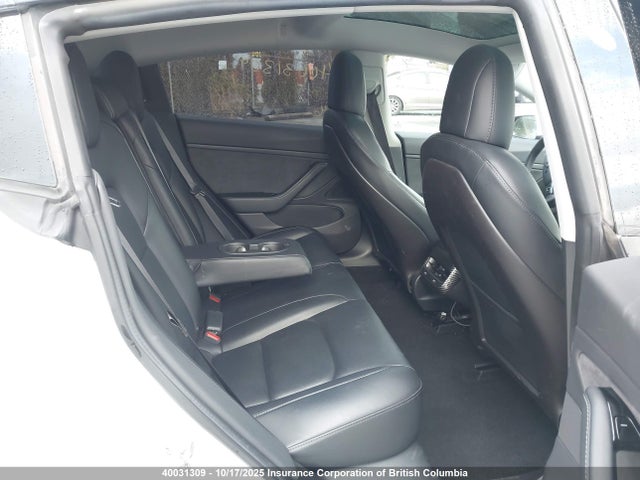5YJ3E1EA6KF483133 Tesla MODEL 3