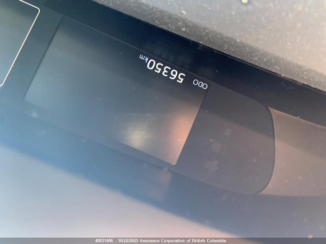 40031406 :رقم المزاد ، JTDKARFPXL3158590 vin ، 2020 Toyota Prius مزاد بيع
