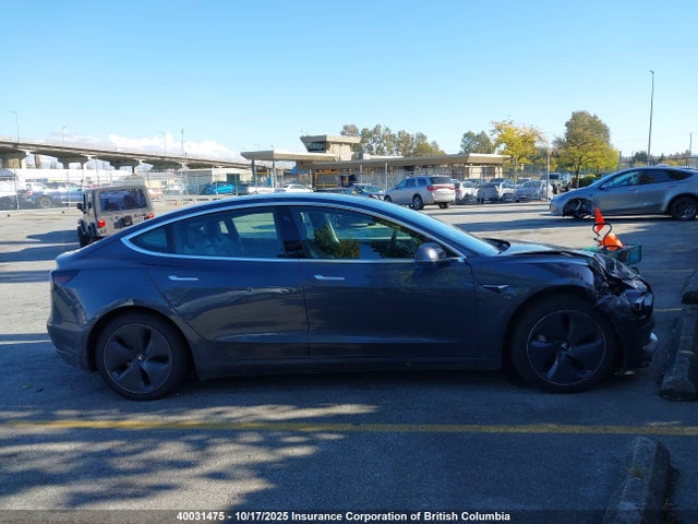 5YJ3E1EB4LF800773 Tesla MODEL 3
