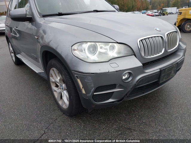 2013 Bmw X5 მანქანა იყიდება აუქციონზე, vin: 5UXZW0C59D0B93995, აუქციონის ნომერი: 40031742