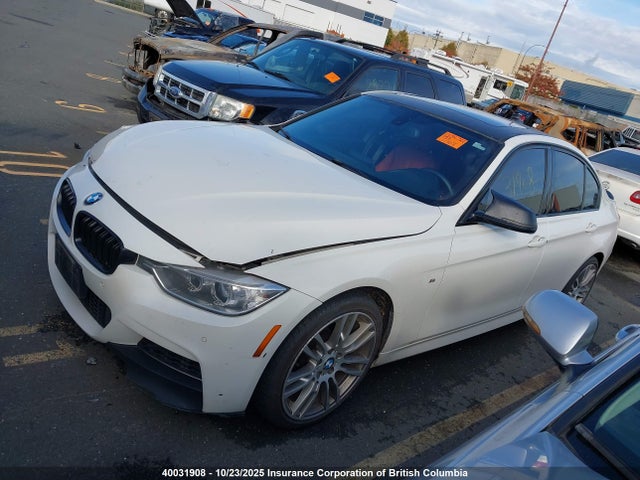 40031908 :رقم المزاد ، WBA3B9C52EP459156 vin ، 2014 Bmw 3-series مزاد بيع
