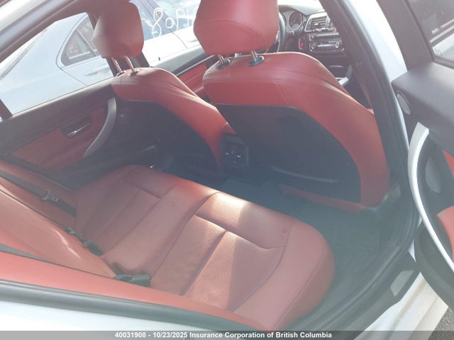 40031908 :رقم المزاد ، WBA3B9C52EP459156 vin ، 2014 Bmw 3-series مزاد بيع