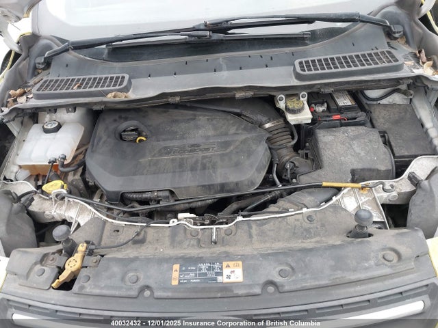 1FMCU0GX5EUE30168 Ford ESCAPE SE