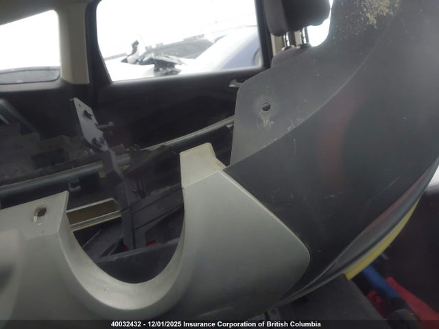 1FMCU0GX5EUE30168 Ford ESCAPE SE