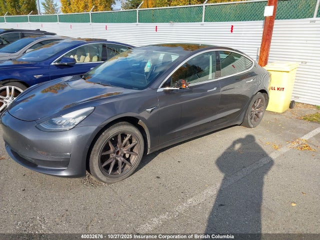 5YJ3E1EA7KF396454 Tesla MODEL 3