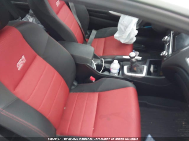 40029197 :رقم المزاد ، 2HGFG4A56FH100830 vin ، 2015 Honda Civic Si Si مزاد بيع