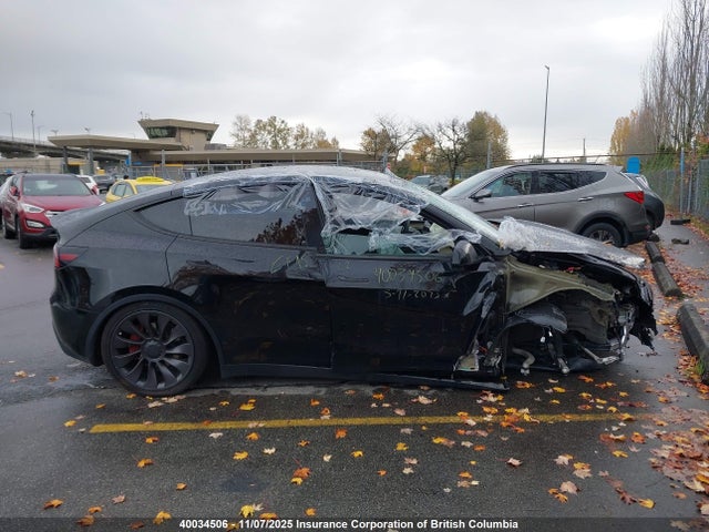 Продажа на аукционе авто 2023 Tesla Model Y, vin: LRWYGDFD2PC005318, номер лота: 40034506