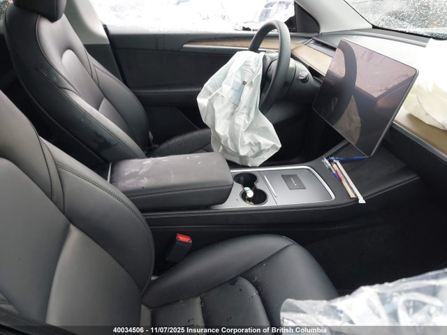 Продажа на аукционе авто 2023 Tesla Model Y, vin: LRWYGDFD2PC005318, номер лота: 40034506