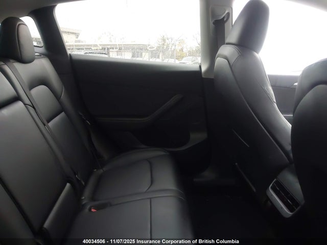 Продажа на аукционе авто 2023 Tesla Model Y, vin: LRWYGDFD2PC005318, номер лота: 40034506