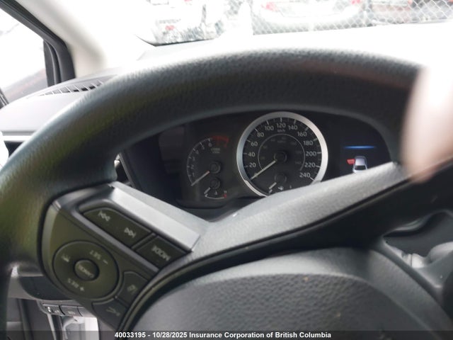 40033195 :رقم المزاد ، 5YFBPMBE6NP382133 vin ، 2022 Toyota Corolla Le/xle مزاد بيع