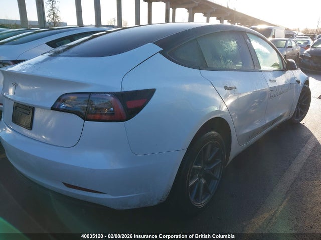5YJ3E1EB1NF351507 Tesla MODEL 3