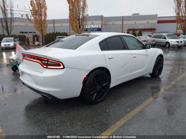 2015 Dodge Charger Sxt მანქანა იყიდება აუქციონზე, vin: 2C3CDXHG2FH851849, აუქციონის ნომერი: 40035168