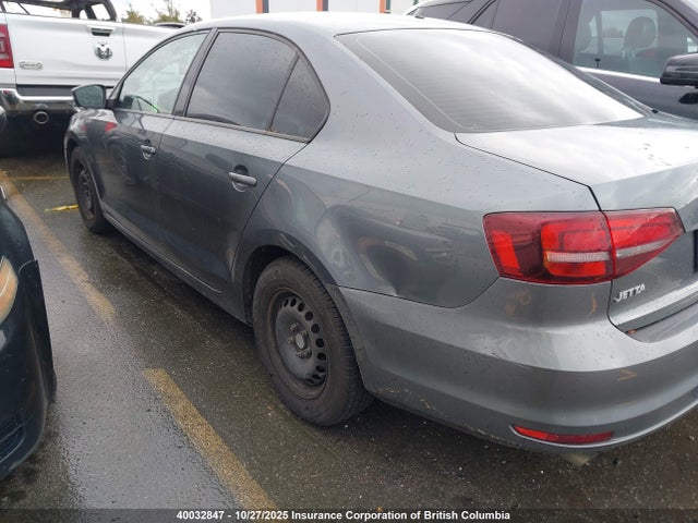 3VW267AJ3GM373609 Volkswagen JETTA S
