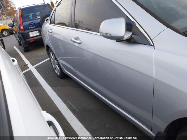 40033043 :رقم المزاد ، JH4CL968X5C800203 vin ، 2005 Acura Tsx مزاد بيع