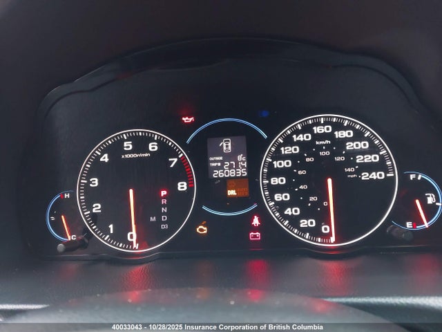 40033043 :رقم المزاد ، JH4CL968X5C800203 vin ، 2005 Acura Tsx مزاد بيع