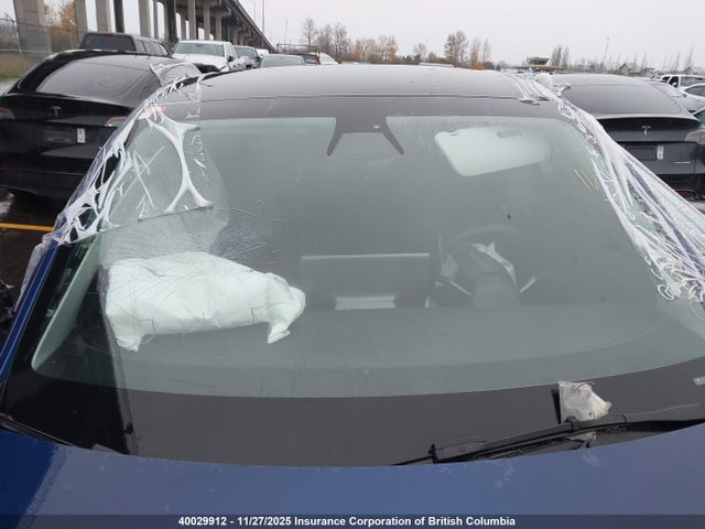 40029912 :رقم المزاد ، 7SAYGDEE1NF490132 vin ، 2022 Tesla Model Y مزاد بيع