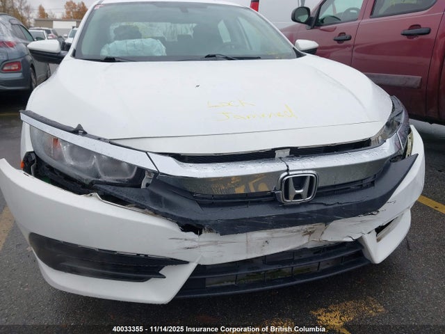 Honda Civic Lx 2018 2HGFC2F58JH044083 Image 29