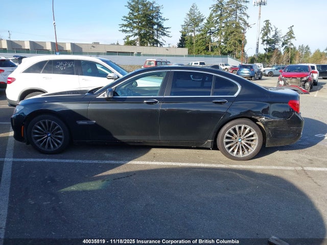 Продажа на аукционе авто 2009 Bmw 750i, vin: WBAKA83579CY33136, номер лота: 40035819