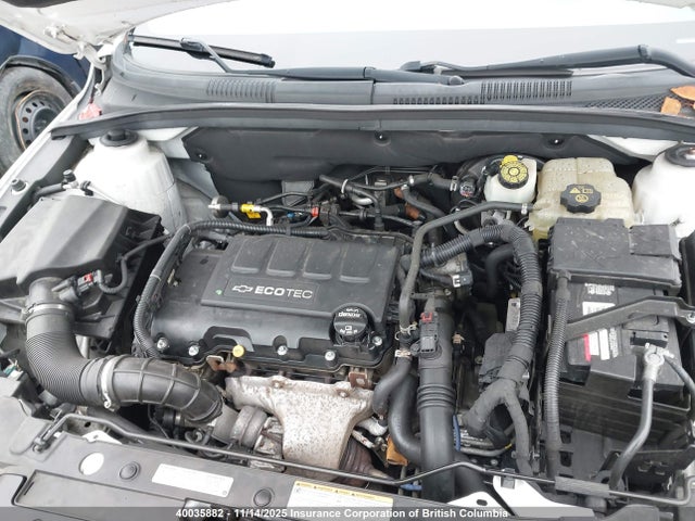1G1PC5SBXF7207053 Chevrolet Cruze 1lt