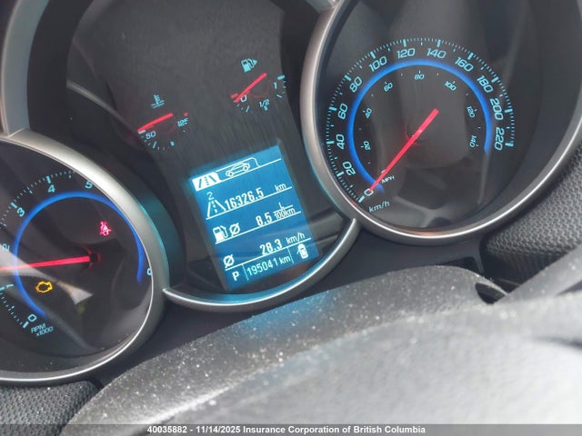 1G1PC5SBXF7207053 Chevrolet Cruze 1lt