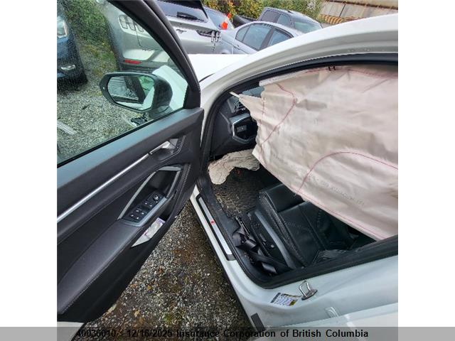40036010 :رقم المزاد ، WA1FECF33M1132548 vin ، 2021 Audi Q3 مزاد بيع