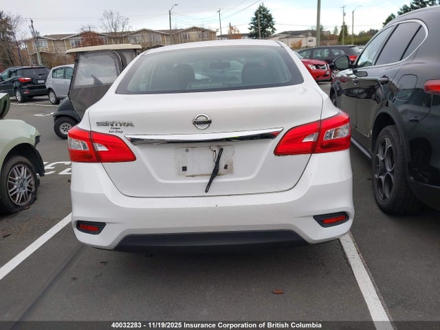 40032283 :رقم المزاد ، 3N1AB7AP1HL635832 vin ، 2017 Nissan Sentra S/sv/sr/sl مزاد بيع