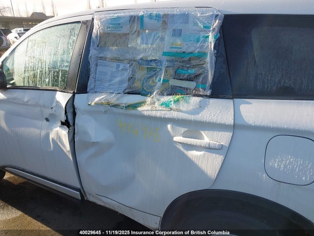 Mitsubishi mivec 2016 JA4AZ2A31GZ602680 Image 18