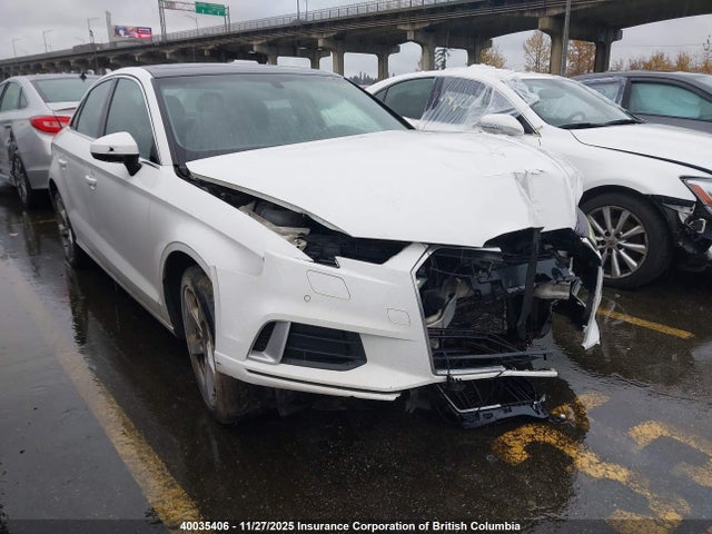 Aukcja sprzedaży 2019 Audi A3 Premium/titanium, vin: WAUAUGFFXKA078213, numer aukcji: 40035406