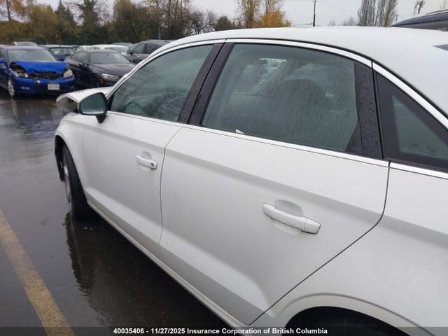 Aukcja sprzedaży 2019 Audi A3 Premium/titanium, vin: WAUAUGFFXKA078213, numer aukcji: 40035406