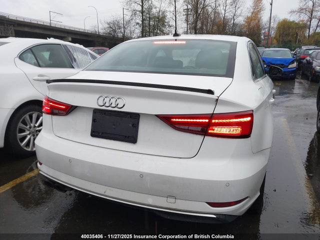 Aukcja sprzedaży 2019 Audi A3 Premium/titanium, vin: WAUAUGFFXKA078213, numer aukcji: 40035406