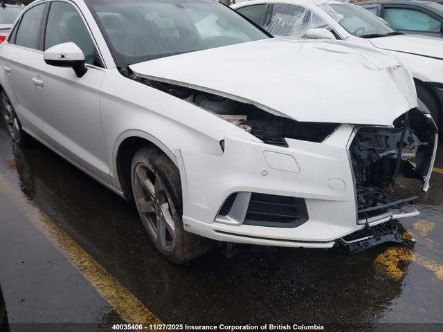 Aukcja sprzedaży 2019 Audi A3 Premium/titanium, vin: WAUAUGFFXKA078213, numer aukcji: 40035406