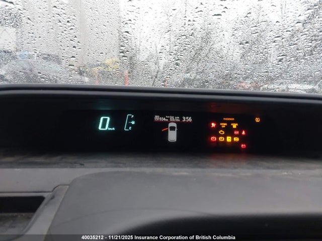 2014 Toyota Prius C მანქანა იყიდება აუქციონზე, vin: JTDKDTB39E1080325, აუქციონის ნომერი: 40035212