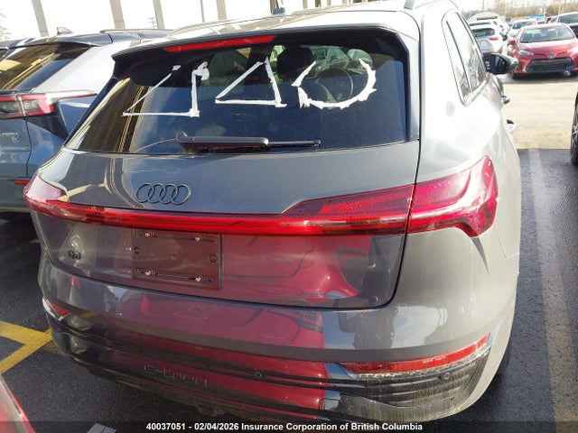 Aukcja sprzedaży 2024 Audi Q8, vin: WA14ABGE3RB053833, numer aukcji: 40037051