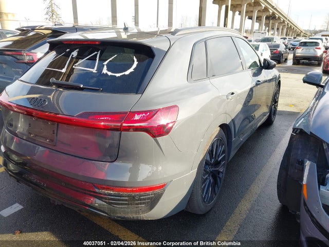 Aukcja sprzedaży 2024 Audi Q8, vin: WA14ABGE3RB053833, numer aukcji: 40037051