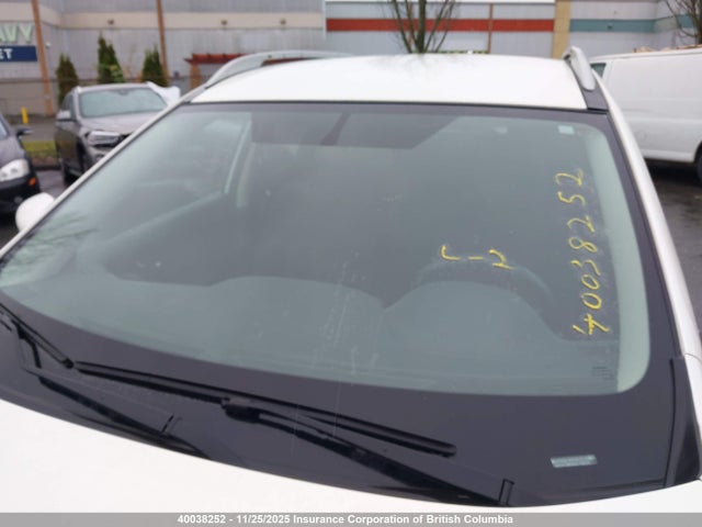 Продаж на аукціоні авто 2018 Nissan Rogue, vin: 5N1AT2MV6JC738233, номер лоту: 40038252