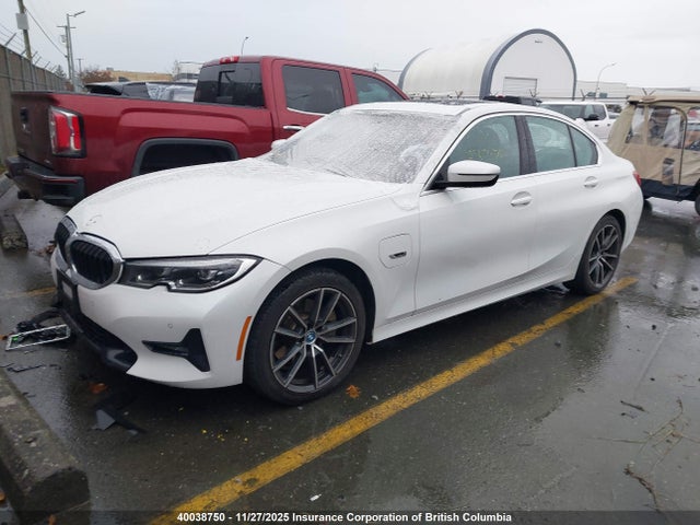 2022 Bmw 330e მანქანა იყიდება აუქციონზე, vin: WBA5P9C07NFM04321, აუქციონის ნომერი: 40038750