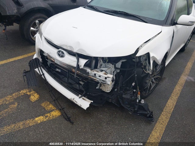 2014 Toyota Scion Tc მანქანა იყიდება აუქციონზე, vin: JTKJF5C70E3081153, აუქციონის ნომერი: 40035530