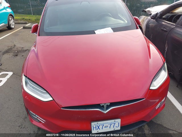 5YJXCDE28JF138136 Tesla MODEL X