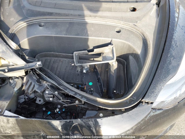 5YJ3E1EAXMF985808 Tesla MODEL 3