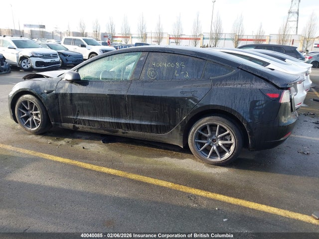 5YJ3E1EAXMF985808 Tesla MODEL 3