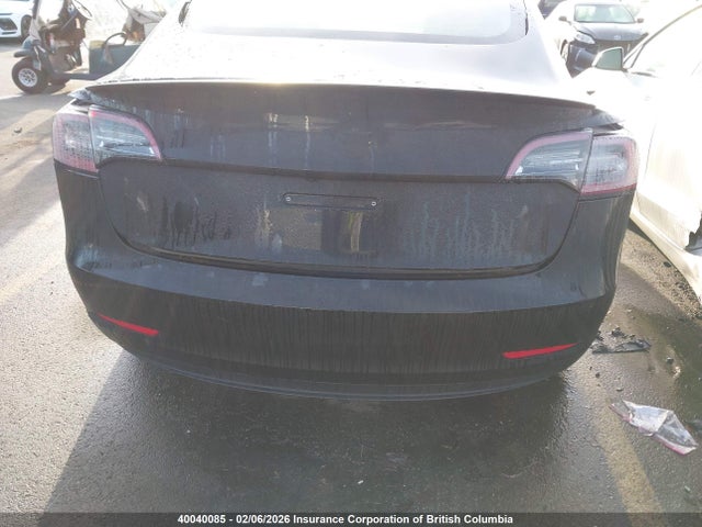 5YJ3E1EAXMF985808 Tesla MODEL 3