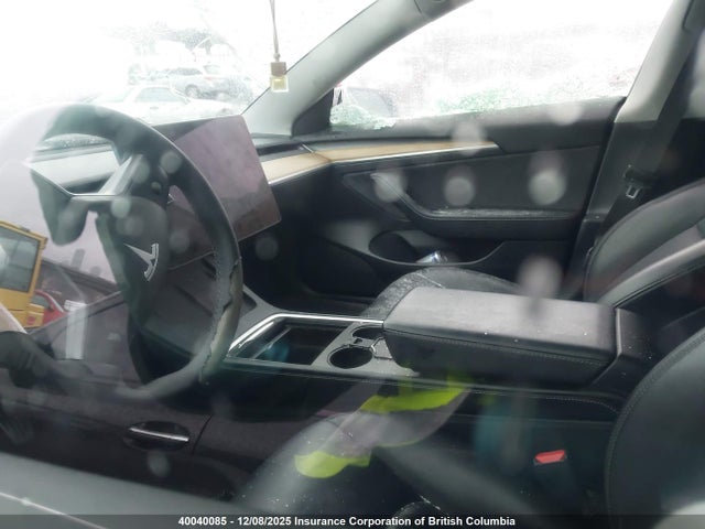 5YJ3E1EAXMF985808 Tesla MODEL 3