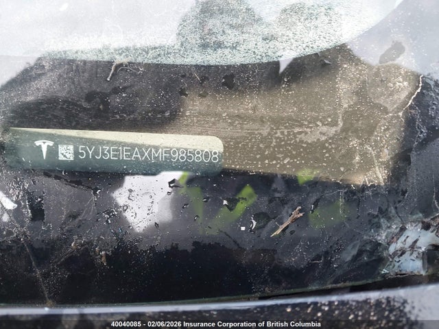 5YJ3E1EAXMF985808 Tesla MODEL 3