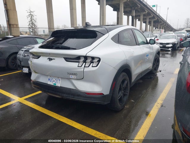 Ford Mustang Mach-e Select 2021 3FMTK1RMXMMA55461 Image 4