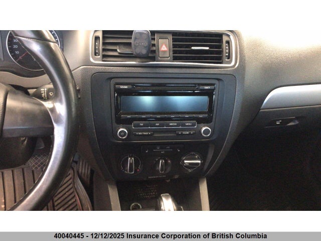 40040445 :رقم المزاد ، 3VWD07AJ4EM245130 vin ، 2014 Volkswagen Jetta مزاد بيع
