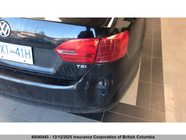 40040445 :رقم المزاد ، 3VWD07AJ4EM245130 vin ، 2014 Volkswagen Jetta مزاد بيع