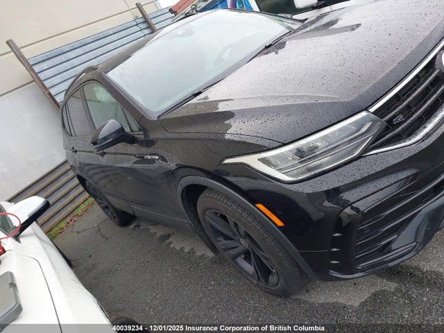 3VV8B7AX6PM058771 Volkswagen Tiguan Se R-line Black