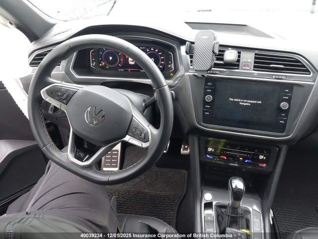 3VV8B7AX6PM058771 Volkswagen Tiguan Se R-line Black